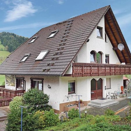 2 Bedroom Awesome Apartment In Welschensteinach Bagian luar foto